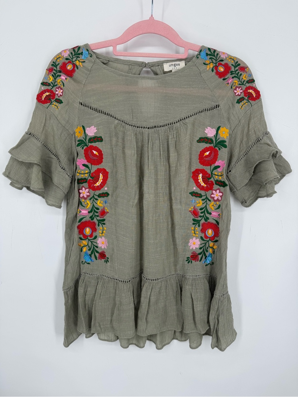 Umgee Boutique Women's Green Embroidered Floral Lightweight Blouse Size Small